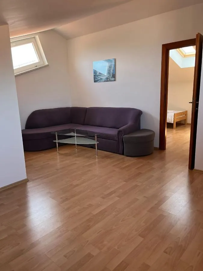 Apartment Happy Place 11 Ližnjan